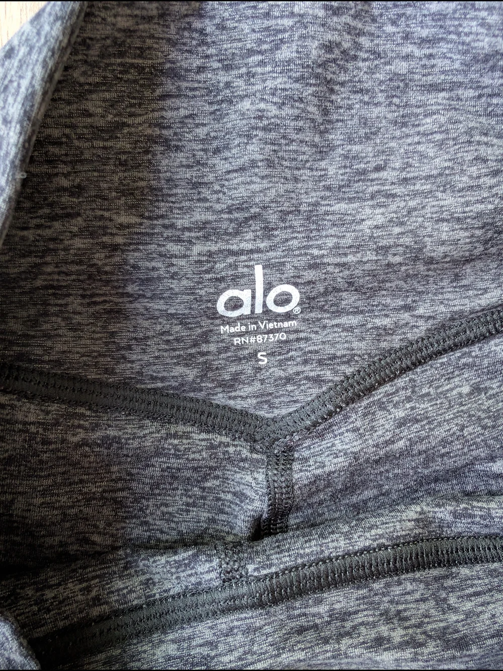 ALO Yoga Heathered Charcoal Performance Leggings